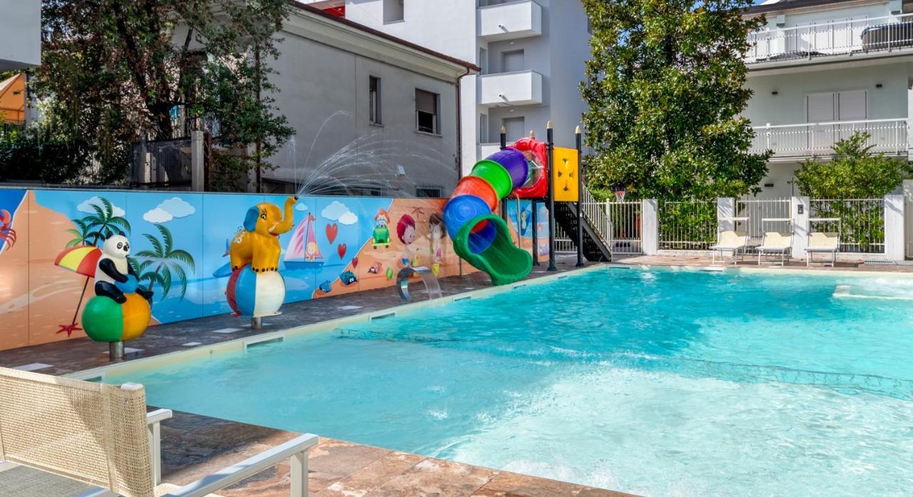 Residence Filmare Riccione Exterior photo